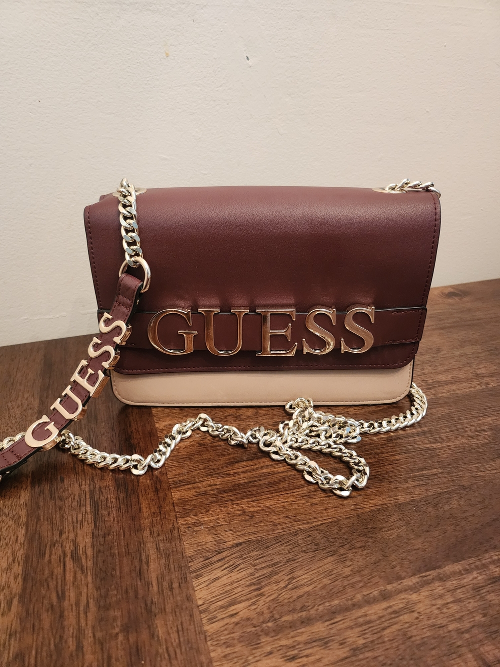 GUESS Burgundy and Cream Chain Crossbody Shoulder Bag